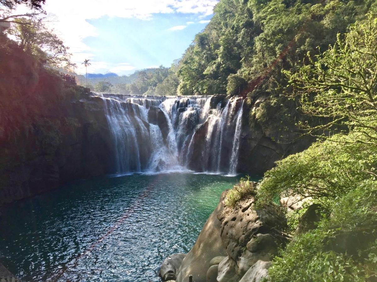 晶晶輕旅民宿 New Taipei City Ngoại thất bức ảnh