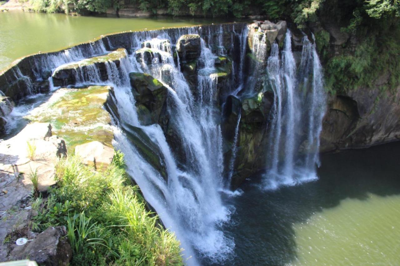 晶晶輕旅民宿 New Taipei City Ngoại thất bức ảnh